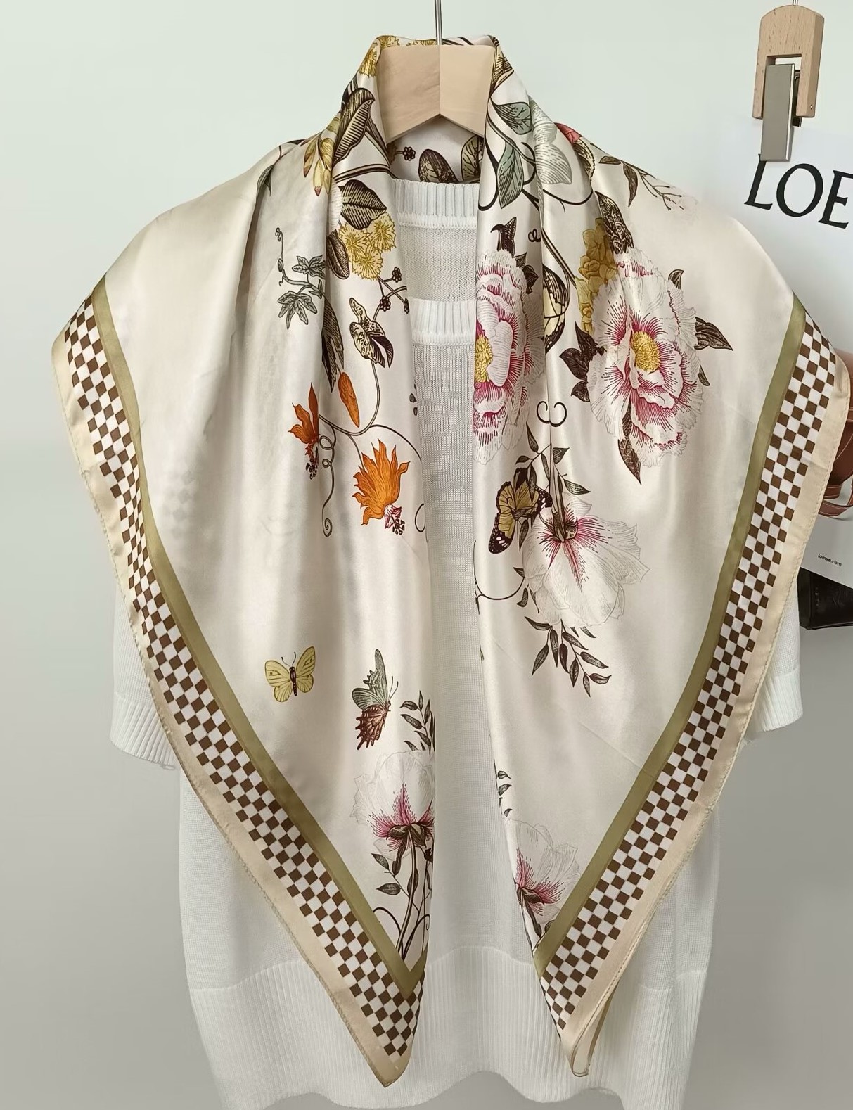 90CM Mulberry Silk Printed Squ - Silk Scarf Square 评论和价格
